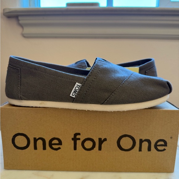 TOMS Classic Ash Canvas - Picture 1 of 6